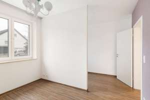 Modernes Zweifamilienhaus in Eggersdorf - Mit A-Energieeffizienz, Einbauküchen, Kaminen, Garage uvm. – Die vollständige Adresse der Immobilie erhältst du vom Anbieter., 15345 Petershagen/Eggersdorf – Vorschaubild 13