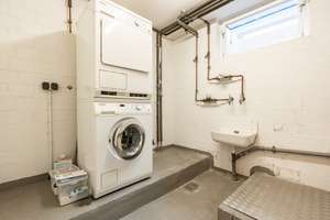 Property thumbnail 32