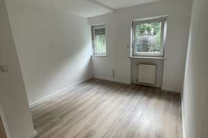 900 €, 79 m², 2,5 Zimmer incl. Wintergarten u.  eigenen Garten – 93197 Zeitlarn – Vorschaubild 5