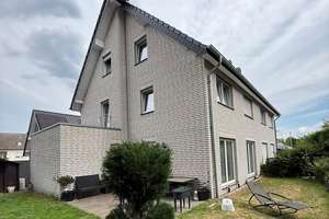DHH mit 6,5 Zimmern und ca. 165m² Wohnfläche in Stieghorst