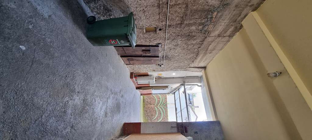 Immobilie in Endingen - Renovierungsbedürftiges Zweifamilienhaus in Endingen am Kaiserstuhl - Bild 1