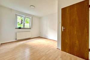 Charmante 2-Zimmer-Wohnung mit moderner Ausstattung und durchdachtem Grundriss – Die vollständige Adresse der Immobilie erhältst du vom Anbieter., 70184 Dobel, Stuttgart – Vorschaubild 3