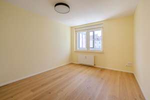 Stilvoll geschnittene Wohnung mit verglaster Loggia, nahe Ringpark, im Herzen Würzburgs – 97072 Sanderau, Würzburg – Vorschaubild 8