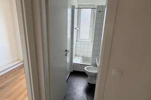 Helle 1-Zimmer Wohnung in Aachen Innenstadt, ab sofort – Peterstr. 7, 52062 Hansemannplatz, Aachen – Vorschaubild 2