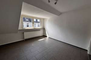 Modernisierte 2-Zimmer-Dachgeschosswohnung in Duisburg – Fischerstrasse 65, 47055 Wanheimerort, Duisburg – Vorschaubild 7
