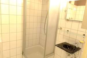 Fürth Stadtpark: hell modern ruhig zentral U1 nah EBK – Die vollständige Adresse der Immobilie erhältst du vom Anbieter., 90762 Stadtpark, Stadtgrenze, Fürth – Vorschaubild 4