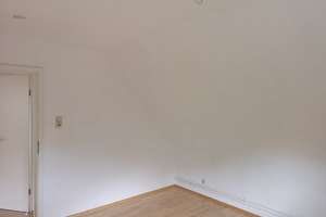Helle 3,5-Zimmer-Altbauwohnung im Stuttgarter Westen mit schönem Ausblick & sehr guter Anbindung – Botnanger Straße 2, 70193 Kräherwald, Stuttgart – Vorschaubild 4