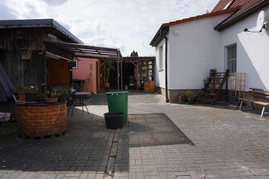 Immobilie in Wegeleben - Auf einem großen Grundstück - Bild 3