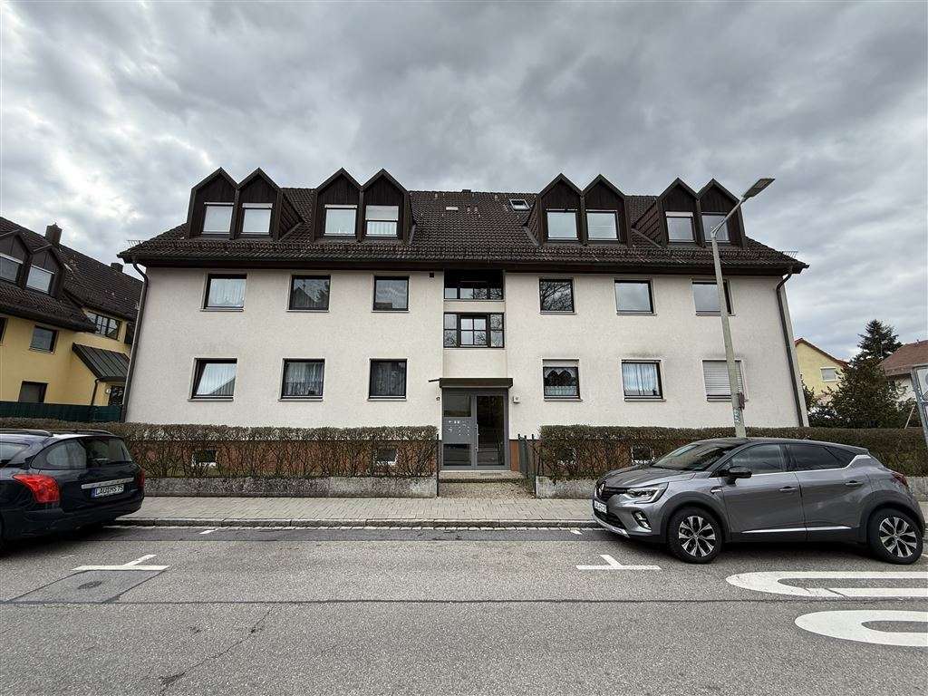 Immobilie in Altdorf bei Nürnberg - 3-Zimmer-Wohnung mit Terrasse, Garten und Tiefgarage direkt in Altdorf - Bild 3