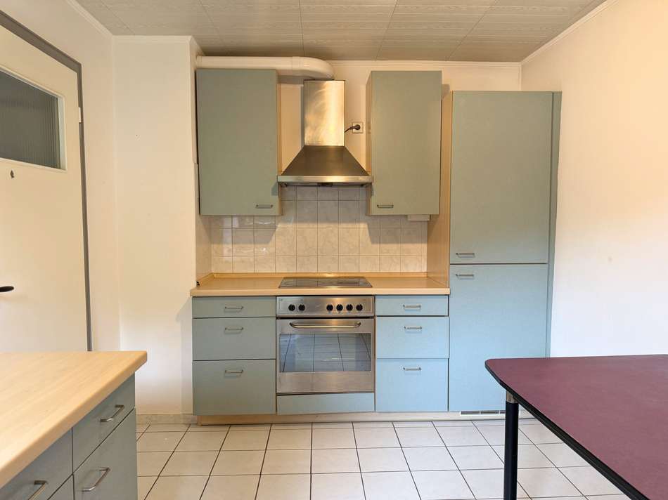 DG-Wohnung: Küche