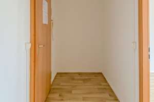 Single-Bude mit Single-Küche – Wilhelm-Firl-Straße 28, 9122 Markersdorf, Chemnitz – Vorschaubild 4