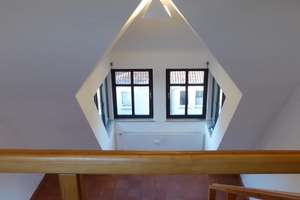 Wohlfühl 5-Zimmer-Dachatelier Wohnung mit Loggia und Einbauküche – 97070 Altstadt, Würzburg – Vorschaubild 5
