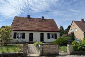 "Wohlfühlen in Kleinzschachwitz – das perfekte Heim für Paare oder als Feriendomizil"