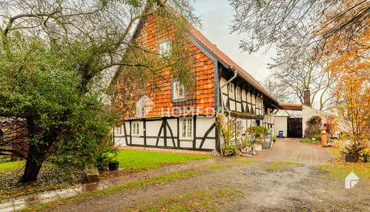 Bild von Nur für Kapitalanleger: Vermietetes Bauernhaus mit 2 Wohneinheiten & großem Grundstück in Salzgitter