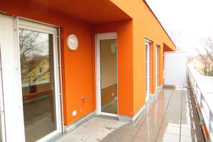 Helle und moderne Wohnung mit Südterrasse in ruhiger Lage von Köln-Porz