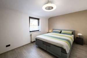 -V-E-R-K-A-U-F-T- Neuss | RMH in ruhiger Lage | 108 m² Wfl. | Wintergarten | ausgebautes DG | Garage – Die vollständige Adresse der Immobilie erhältst du vom Anbieter., 41464 Stadionviertel, Neuss – Vorschaubild 12