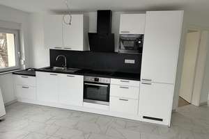 Nachmieter für schöne Dachgeschosswohnung mit Balkon & Stellplatz in Fürth gesucht