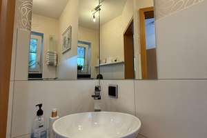 Ein Zuhause zum Verlieben – stilvolles Reihenmittelhaus mit Pool in Toplage · provisionsfrei – Die vollständige Adresse der Immobilie erhältst du vom Anbieter., 91056 Büchenbach West, Erlangen – Vorschaubild 11