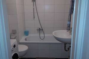 WG Zimmer zu vermieten in München-Hasenbergl – Dülferstraße 26, 80933 Lerchenau-Ost, München – Vorschaubild 4