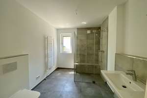 Helle 3-Zimmer-Wohnung mit herrlicher Südterrasse und Privatgarten! – Allinger Str. 23, 81249 Altaubing, München – Vorschaubild 12