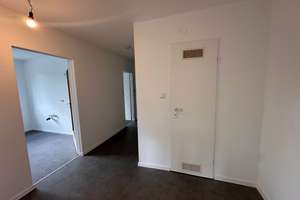 Helle 2-Zimmer-Wohnung mit Balkon in Nürnberg – Herzogstandstraße  2, 90471 Langwasser Nordwest, Nürnberg – Vorschaubild 6