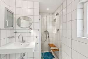 Property thumbnail 16