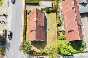Borgfeld: Freistehendes Haus auf sonnigem Grundstück – stark sanierungsbedürftig – Die vollständige Adresse der Immobilie erhältst du vom Anbieter., 28357 Borgfeld, Bremen – Vorschaubild 19