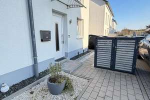 Moderne Doppelhaushälfte mit Garten, Terrasse & Garage in ruhiger Familienlage von Hanau – Die vollständige Adresse der Immobilie erhältst du vom Anbieter., 63457 Wolfgang, Hanau – Vorschaubild 28