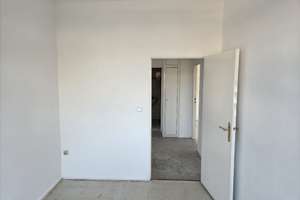 Bezugsfreie Wohnung zur Sanierung in gefragter Wohnlage – Die vollständige Adresse der Immobilie erhältst du vom Anbieter., 14193 Schmargendorf, Berlin – Vorschaubild 8