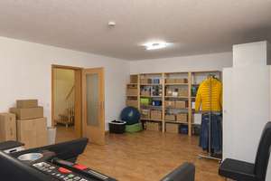 DHH in Beiersdorf mit Schlossblick & idealer Lage zwischen Callenberger Forst und Goldbergsee – Die vollständige Adresse der Immobilie erhältst du vom Anbieter., 96450 Beiersdorf, Coburg – Vorschaubild 28