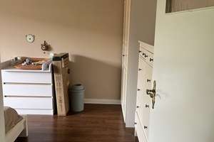 Wohnen mit Charakter: 2-Zimmer-Wohnung in Düsseldorf-Golzheim – Roßstr 162, 40476 Golzheim, Düsseldorf – Vorschaubild 2