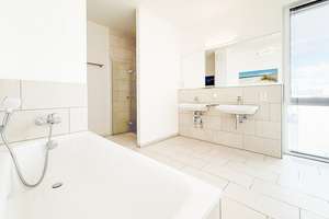 PENTHOUSE-LIVING - LICHT. WEITE. PRIVATSPHÄRE – Die vollständige Adresse der Immobilie erhältst du vom Anbieter., 40627 Unterbach, Düsseldorf – Vorschaubild 8