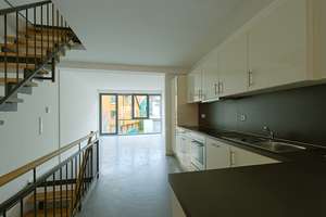 Exklusives Townhouse mit Designer-Ausstattung und eigenem Garten – Die vollständige Adresse der Immobilie erhältst du vom Anbieter., 72764 Reutlingen-Mitte, Reutlingen – Vorschaubild 4