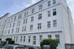 3 Raum- Wohnung - hochwertig saniert - mit großem Balkon – Wilhelm Raabe Straße 18, 39108 Stadtfeld Ost, Magdeburg – Vorschaubild 2
