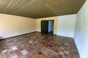 CITYHOUSE: Freistehendes Einfamilienhaus mit großem Grundstück, Außenpool, Sauna, Kamin und Garage – Rheinisch-Bergischer Kreis – Vorschaubild 12