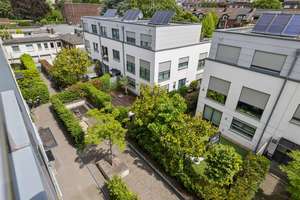 Großzügige 4-Zimmer-Wohnung mit 2 Balkonen – Die vollständige Adresse der Immobilie erhältst du vom Anbieter., 40547 Oberkassel, Düsseldorf – Vorschaubild 2