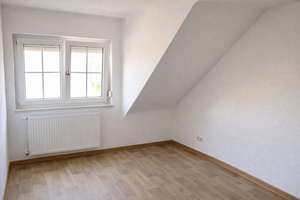 Gepflegtes Mehrfamilienhaus mit drei Wohneinheiten, Balkonanlage und Garten – 67065 Mundenheim, Ludwigshafen am Rhein – Vorschaubild 7
