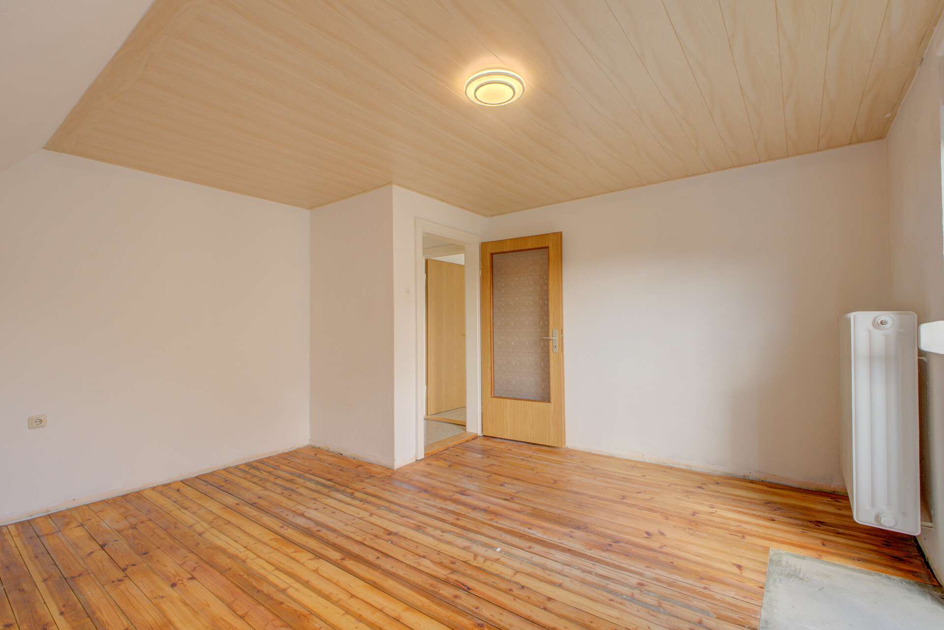 ***NEU*** Ruhig gelegene 2 oder 3 Zimmer-Wohnung mit Balkon in ruhiger Lage von Karlsfeld, Dachau Kreis – Bild 1