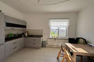charmantes Haus mit Einliegerwohnung – Die vollständige Adresse der Immobilie erhältst du vom Anbieter., 99439 Großobringen – Vorschaubild 5