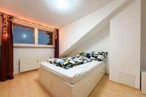 Großzügig geschnittene 3,5-Zimmer-DG-Wohnung – Wohnen und Arbeiten unter einem Dach – Die vollständige Adresse der Immobilie erhältst du vom Anbieter., 68305 Waldhof, Mannheim – Vorschaubild 19