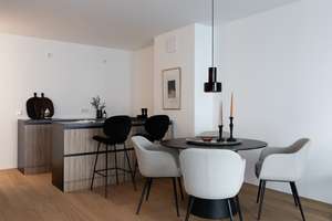 Stilvoll leben, urban arbeiten: Design-Townhouse mit Dachterrasse & Premium-Ausstattung – Senserstraße 13c, 81371 Sendlinger Feld, München – Vorschaubild 4