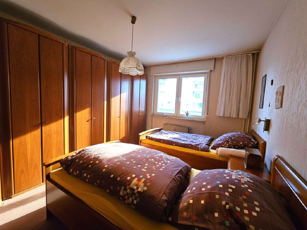 Immobilie in Ginsheim-Gustavsburg - Großzügige 3,5-ZKB Eigentumswohnung mit Balkon in sehr guter Lage von Ginsheim - Bild 1