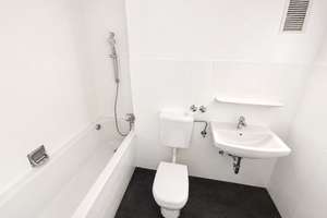 Renovierte 2-Zimmer-Wohnung (02) mit großer Terrasse in Mönchengladbach (Rheindahlen-Mitte) – Mühlenwallstraße 17, 41179 Rheindahlen-Mitte, Mönchengladbach – Vorschaubild 10