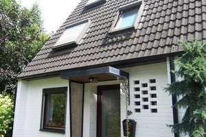 Vermietetes Reihenendhaus mit Garten, Küche und Garage in Bremen-Mahndorf – Die vollständige Adresse der Immobilie erhältst du vom Anbieter., 28307 Mahndorf, Bremen – Vorschaubild 2
