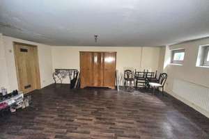 Geräumiges Reihenmittelhaus mit Terrasse und TG-Stellplatz - ideal für Familien – Die vollständige Adresse der Immobilie erhältst du vom Anbieter., 72762 Reutlingen-Mitte, Reutlingen – Vorschaubild 16