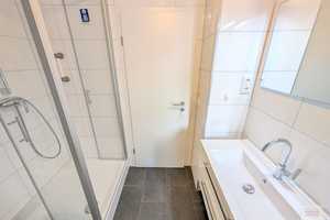 Großzügige Dachgeschoß-Wohnung in Derendorf – Kriegerstr. *, 40468 Düsseldorf – Vorschaubild 11