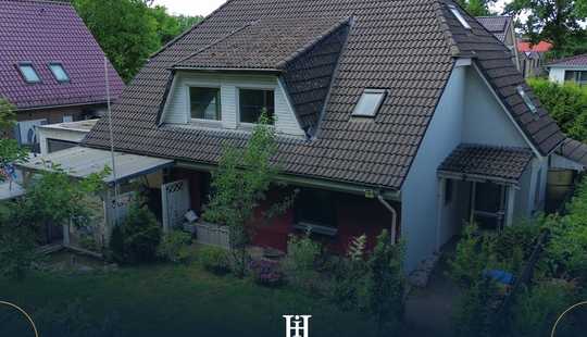 Bild von *Reserviert* Großzügiges Einfamilienhaus | Garten & Doppelgarage | Zwei Einheiten möglich