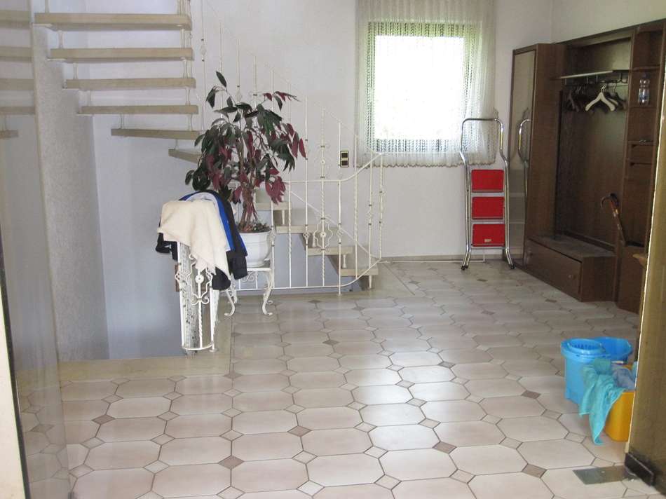 Diele mit Treppenhaus