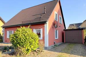 +++ Reserviert ! +++ Freistehendes Einfamilienhaus in der Gartenstadt – Die vollständige Adresse der Immobilie erhältst du vom Anbieter., 15236 Süd, Frankfurt (Oder) – Vorschaubild 2