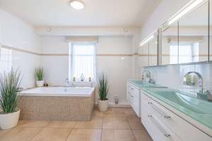 Ein Zuhause mit Anspruch - Designvilla und A+ Effizienz vereint – Die vollständige Adresse der Immobilie erhältst du vom Anbieter., 22145 Rahlstedt, Hamburg – Vorschaubild 12